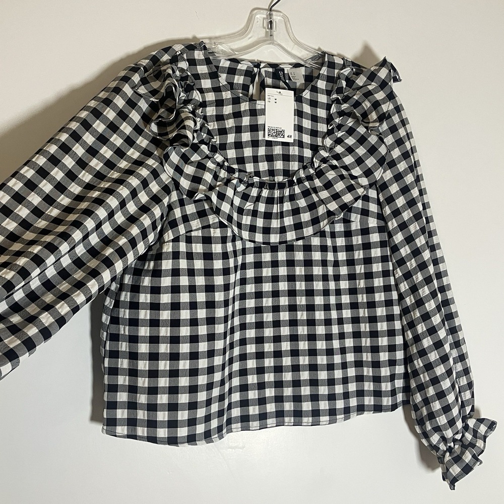H&M DIVIDED Top Womens Medium Black White Gingham Ruffle Crop Blouse Cottage M - Picture 4 of 16